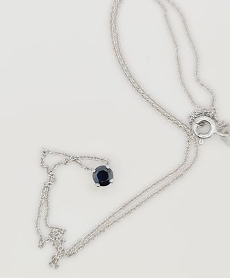 שרשרת ותליון זהב לבן 14k משובצת יהלום טבעי שחור במשקל של 0.36ct . אורך 40 ס"מ