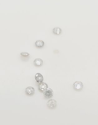 לוט של יהלומים טבעיים בליטוש בריליאנט במשקל של כ 1.25ct ניקיונות i1-3 גדלים שונים