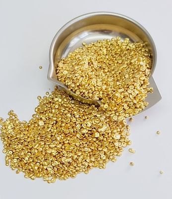 לוט של 8 גרם זהב טהור 24k הותך במפעל מורשה עם תעודה . זהב 999