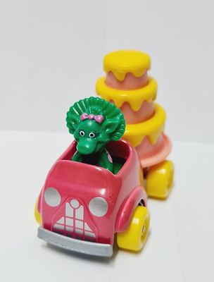 בובת מכוניות מסדרת רחוב סומסום שנת 1993 עשויה מתכת