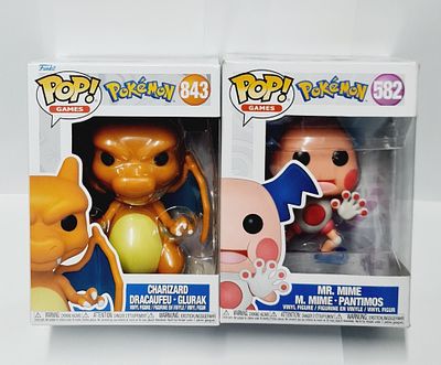 סט של זוג בובות פופ מסדרת