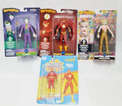 לוט של פיגרים איכותיים גיבורי על מסדרת DC