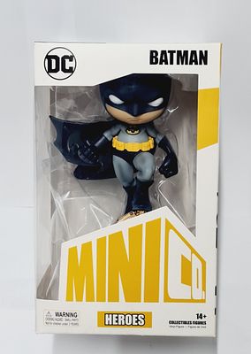 פסל איכותי במיוחד תוצרת איירון סטודיו סדרת מיניקו דגם באטמן