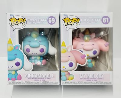 סט של זוג בובות פופ מסדרת הלו קיטי