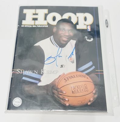 מגזין ספורט חתום על ידי השחקן שון קמפ, כולל אישור חתימה