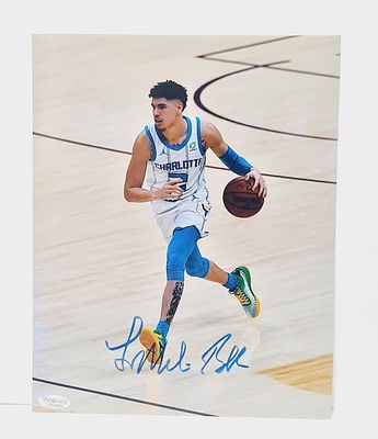 תמונה גדולה כדורסל NBA חתומה, כולל אישור מקוריות