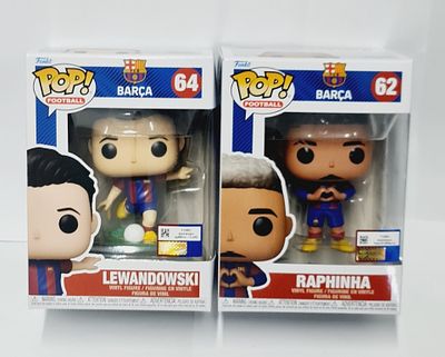 סט של זוג בובות פופ מסדרת כדורגל