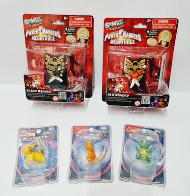 לוט של 5 דמויות, 3 פוקימון ו 2 פאוור רינג'רס