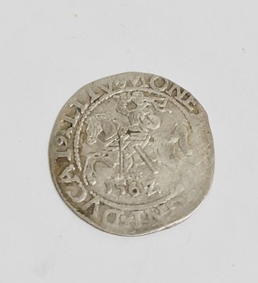 מטבע כסף חצי גרוש, המלך זיגמונד השני שנת 1564. כ 1.15 גרם