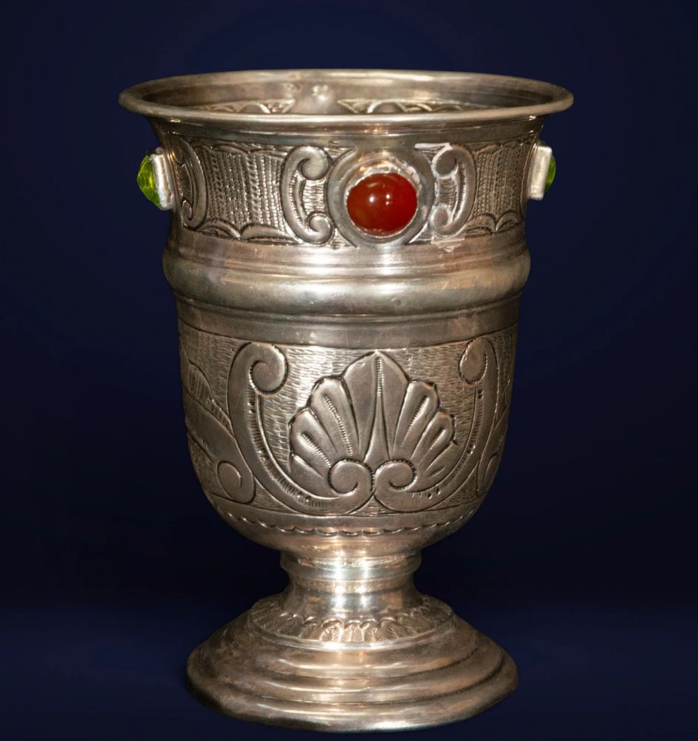 Anonymous, c. 1900 - Anonymous, c. 1900 - Modernist chalice. Chalice made of sterling silver with 