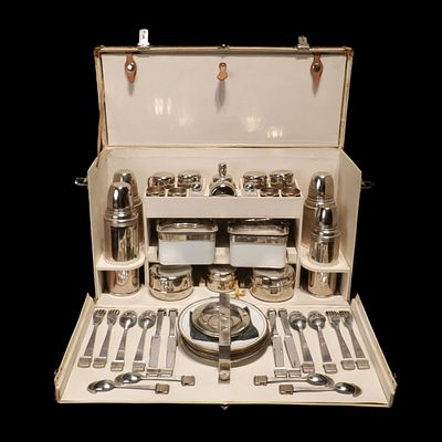 THEOS / ITALIA / PADERNO - Pic-Nic set Italy, c. 1930/1940. Picnic set for four people with its 