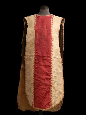 Chasuble. Spain, early 18th century. A chasuble with a red and white damask stole. Spanish work 