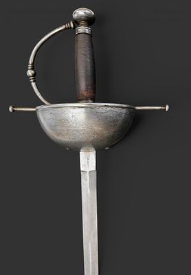 Cup-hilted sword. Spain, c. 1900. Spanish sword with cup-shaped hilt. Circa 1900. In good 