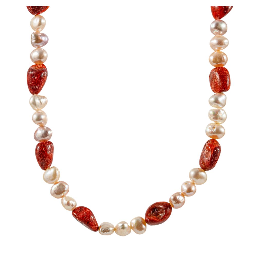 Collar de perlas de aguadulce y raíz de coral con cierre en oro. Collar de perlas de aguadulce 