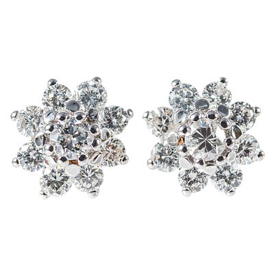 Pendientes rosetón en oro blanco con diamantes. Pendientes rosetón en oro blanco con diamantes 