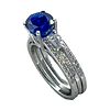 Sortija doble en oro blanco con zafiro azul "Royal Blue" y diamantes. . Sortija doble en oro Image - 3