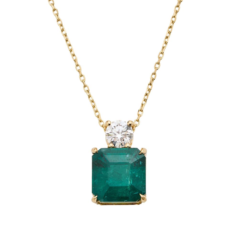 Colgante en oro con esmeralda de Zambia y diamante. Colgante en oro con esmeralda de Zambia 