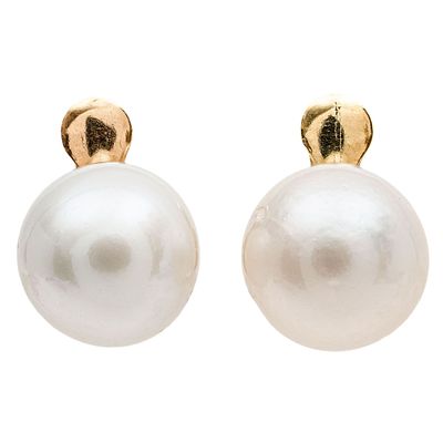 Pendientes en oro con perla Australiana. . Pendientes en oro con perla Australiana de 12 mm. 
6 