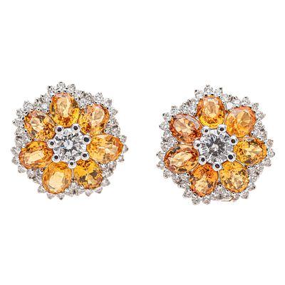 Pendientes roset&oacute;n en oro blanco con zafiros amarillos y diamantes. Pendientes roset&oacute;n en oro 