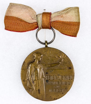 GERMAN BADGE MEMORIALIZING A JEW. 1927 bronze medal with ribbon, 1.5 in. diameter, honors "Peter 