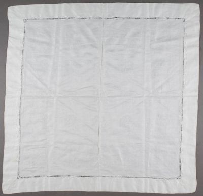 EARLY ADOLF HITLER DINNER NAPKIN. Early pattern Adolf Hitler dinner napkin, 17.5 in. square, a 