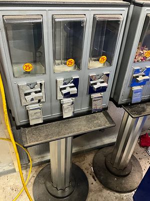 Triple Northwestern 60 Series Gumball Machines. Three Northwestern Model 60 series gumball 