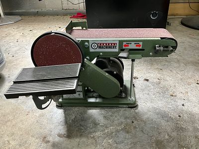Central Machinery Belt and Disc Sander. Central Machinery combination belt and disc sander 