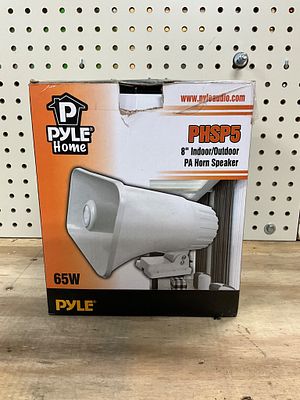 Pyle Home 8-Inch Indoor/Outdoor PA Speaker. Pyle Home model PHSP5 8-inch indoor/outdoor PA horn 