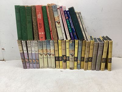 Nancy Drew & Bobbsey Twins Books. 39 assorted hardcover and paperback books from the âNancy