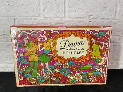 1960s Dawn and Her Friends Doll Case with Accessories. 1960s Dawn and Her Friends doll case