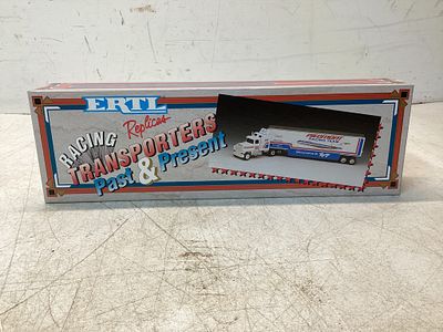 ERTL Racing Transporters Die-Cast Model Set. ERTL Racing Transporters 'Past & Present' die-cast 