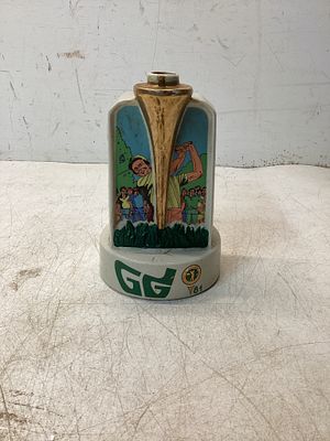 Medley Distilling Co. 1981 Ceramic Decanter. Ceramic decanter by Medley Distilling Co. dated 