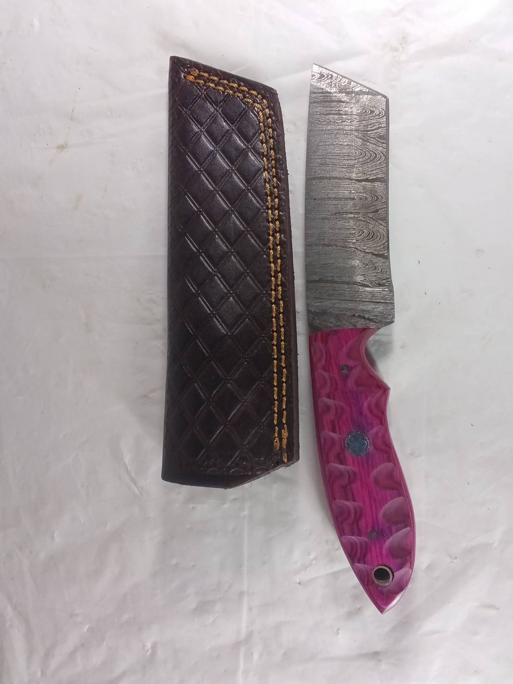 Damascus Steel Knife with Sheath. Handcrafted Damascus steel utility knife featuring a distinct 