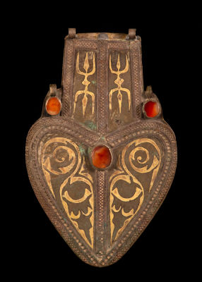 An impressive cordiform silver Asyk Pendant, Turkestan, Teke Tribe - 1880-1900. Worn originally 