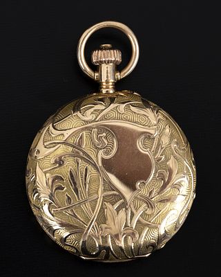 Art Nouveau pocket watch made of 14K gold by H. Moser & Cie. Art Nouveau pocket watch by H. 