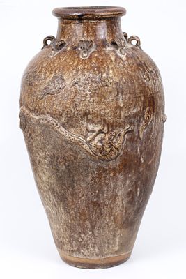 Chinese Ceramic Vase in Brown Glaze, Ming Dynasty. Antique Chinese ceramic vase. 
Enamel glaze 