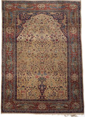 Persian Kashan carpet, early 20th century. The central part of the carpet depicts flowers and 
