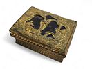 Antique tobacco box made of brass combined with tortoise shell, 18th century. The upper part is Image - 4