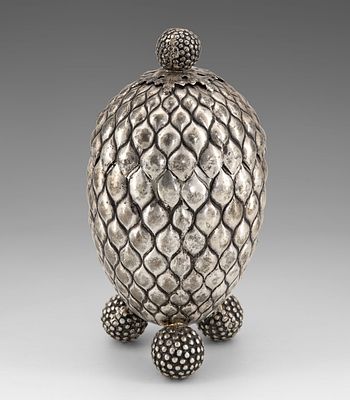 A Fine Silver Etrog Box, Germany, Second Half 19th Century. Hammered and embossed with a 