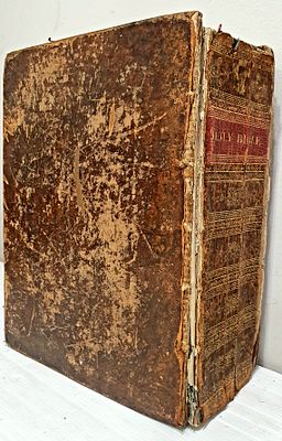 ספר תנ"ך עתיק באנגלית The book of common prayer, בעריכת John Basket, אוקספורד, [1736]. . ספר 