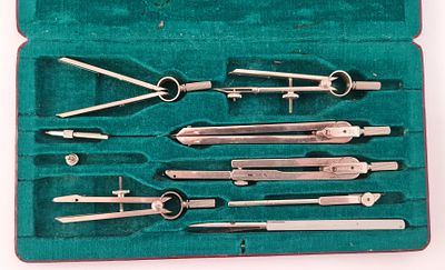 סט מחוגות תוצרת ECO BRA גרמניה . אריזה מקורית .