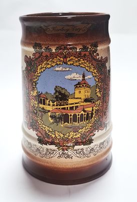 ספל / מאג קרמיקה מקור אירופה , לבירה חתום . גובה - 15.5 ס"מ , 