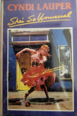 קלטת (קסטה) של CYDNY LAUPER באלבומה הראשון She's So Unusual משנת 1983.
