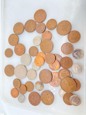 אוסף כל מיני מטבעות וכו.... משקל 318 גרם