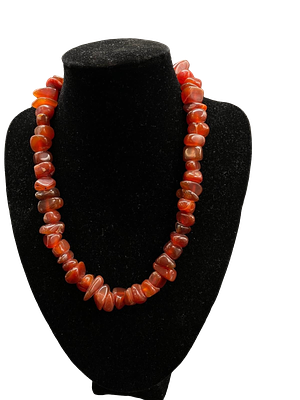 שרשרת וינטג' עבודת יד שזורה אבני קורניאול Cornelian טבעיים 
אורך שרשרת פתוח מקצה לקצה 40 ס"מ