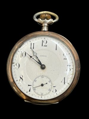 שעון כיס מכני תוצרת OMEGA מכסה עשוי כסף חתום 
במצב עבודה 
קוטר כ 49 מ"מ . case material: silver 