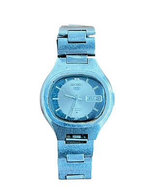 שעון SEIKO ישן אוטומט עם פונקציית תאריך ויום בשבוע 
כולל רצועה מקורית 
דגם 7019-5010
לא במצב עבודה