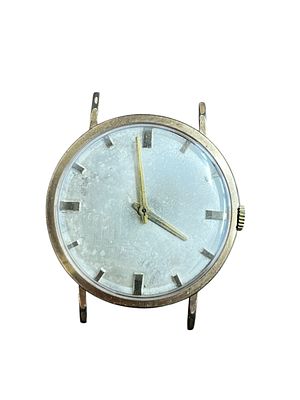 שעון יד מכני שוויצרי תוצרת ENICAR 
מכסה מצופה זהב 
קוטר 36 מ"מ 
במצב עבודה . ** אין בית המכירות 