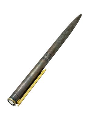 עט כדורי תוצרת MONTBLANC
אורך 14 ס"מ