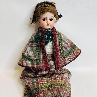 Antique Armand Marseille 370 bisque Shoulder Head Doll, approx. 20 inches, repaired finger 